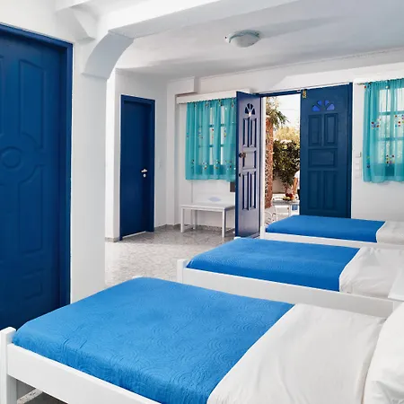 Roula Studios&apartments Bed and breakfast 2*