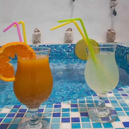 Bed and breakfast Roula Studios&apartments Perissa (Santorini)
