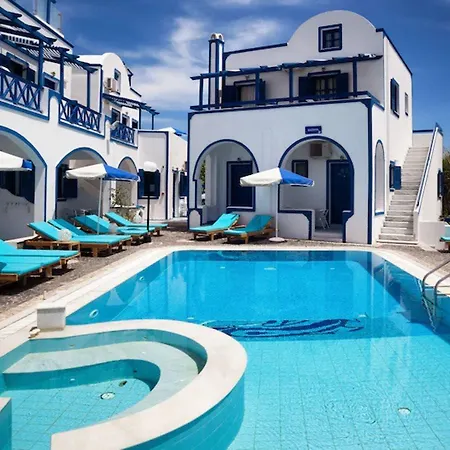 Roula Studios&apartments 2*