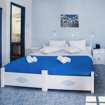 Roula Studios&apartments Perissa (Santorini)
