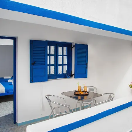 Roula Studios&apartments Bed & Breakfast Perissa (Santorini)