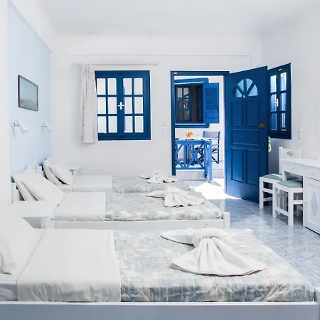 Roula Studios&apartments Perissa (Santorini)
